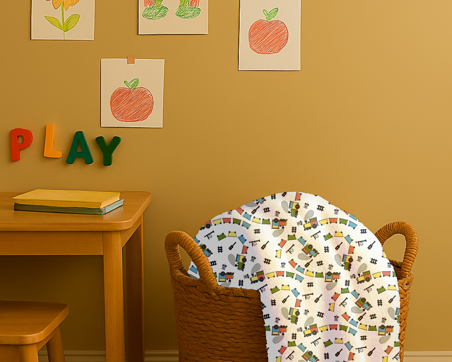 Locomotive Train Plush Blanket – Soft Velveteen Throw for Bedroom, Living Room & Gifts