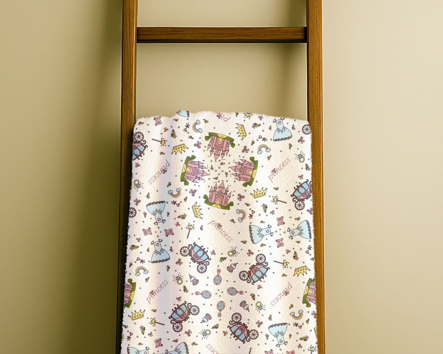 Personalized Princess Blanket – Custom Name Velveteen Plush Throw for Girls’ Bedroom Decor